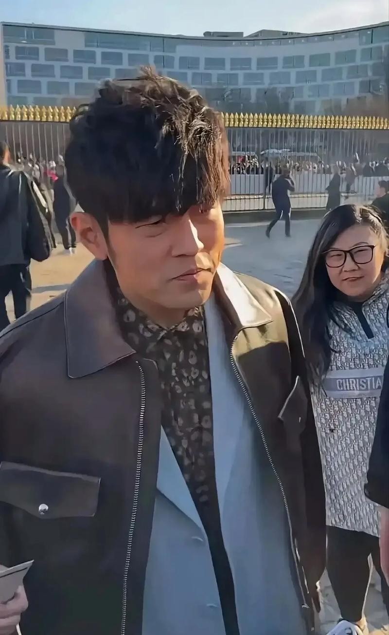 周杰伦私生子谣言_有哪个明星被爆出实锤黑料,_周杰伦澳门豪赌输10亿辟谣